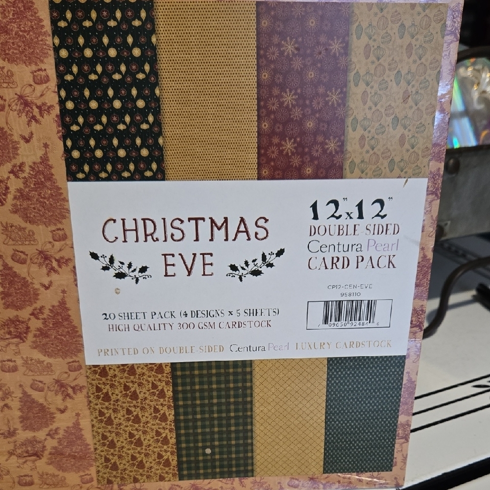 Crafter's Companion Christmas Eve Double-Sided Card Pack NEW - Picture 2 of 2